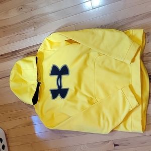 Under Armour Hooded Sweatshirt